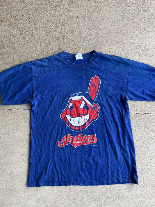 Vintage 90's Cleveland Indians T-Shirt