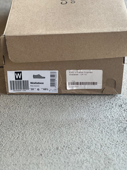 End x Clarks Original "Artisan Craft" Wallabee  New/w Box Mens sz UK 10 (US11)