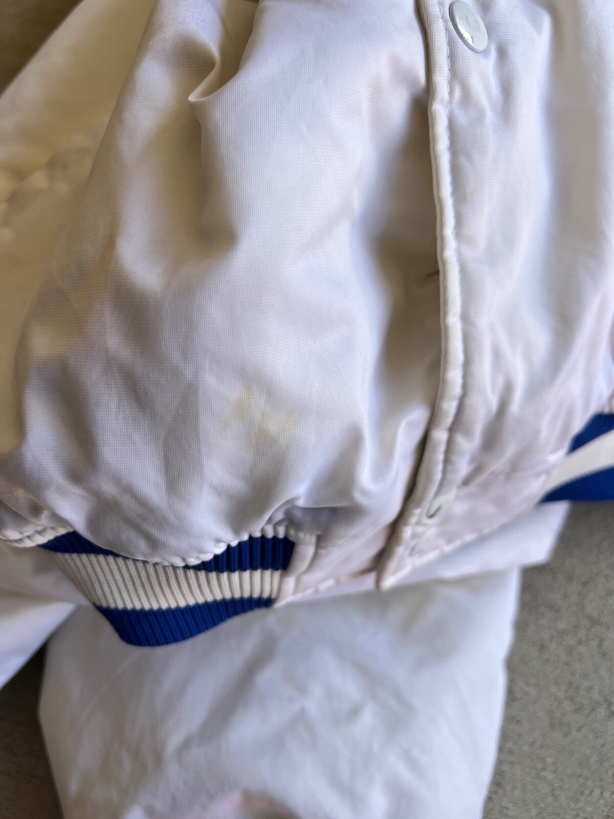 Vintage 90's Majestic Cooperstown Atlanta Braves Bomber Jacket